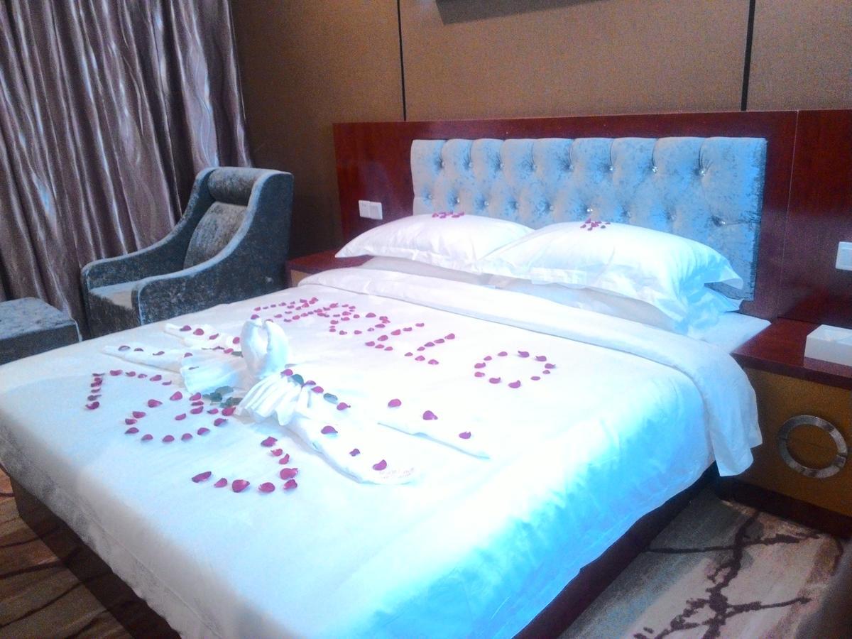 Apollo Hotel Yangon Eksteriør bilde